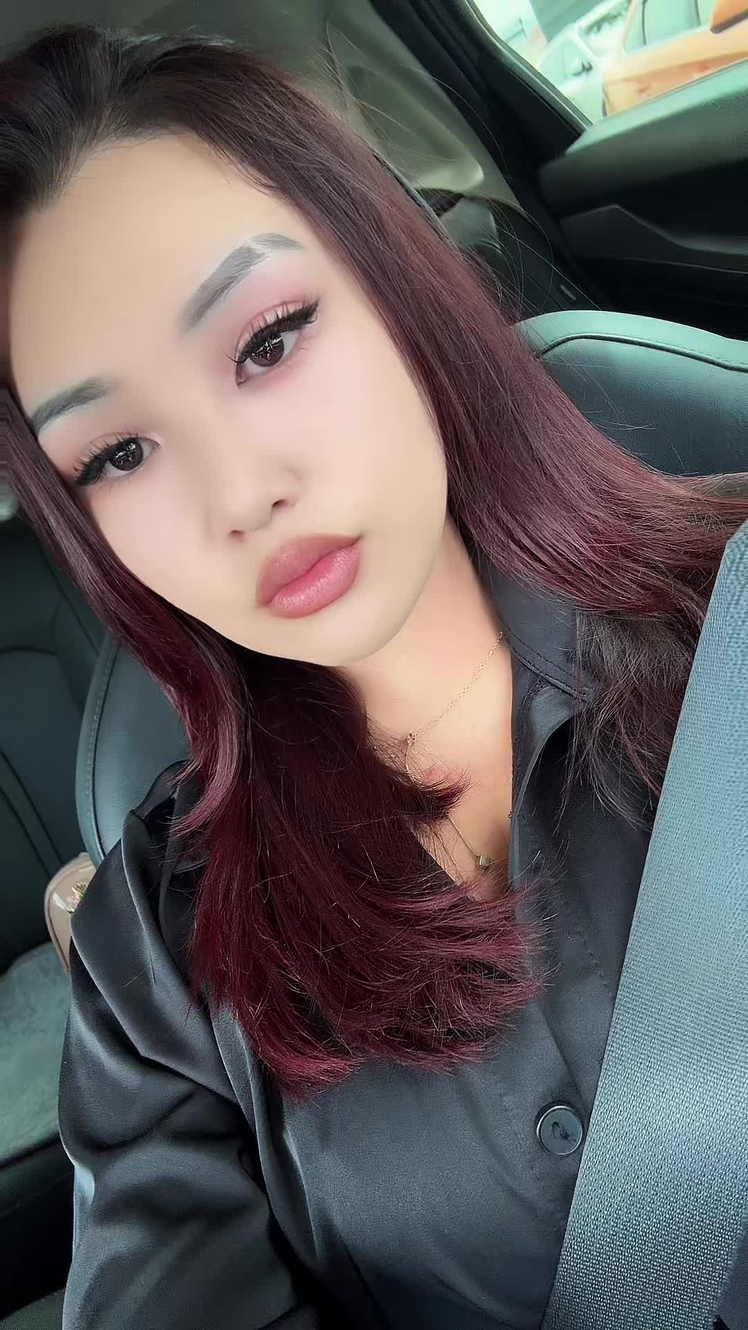 @_adel_