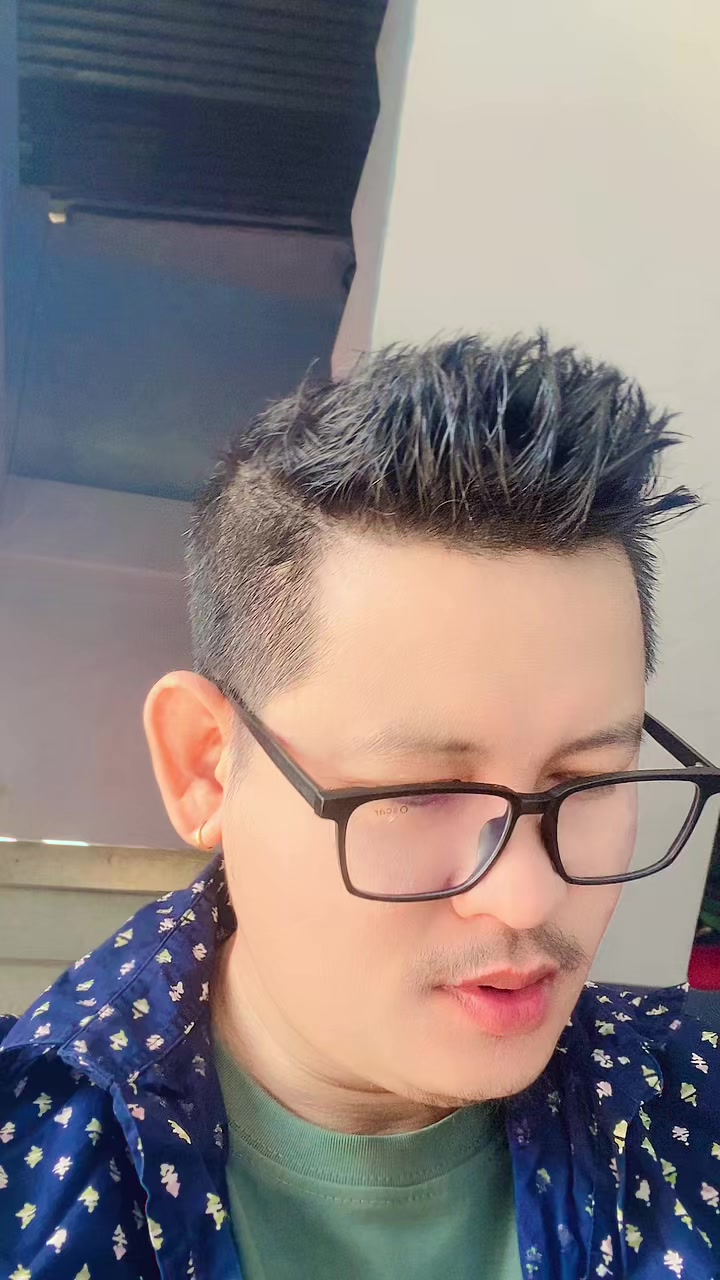 @Řâñå_Màğář👑