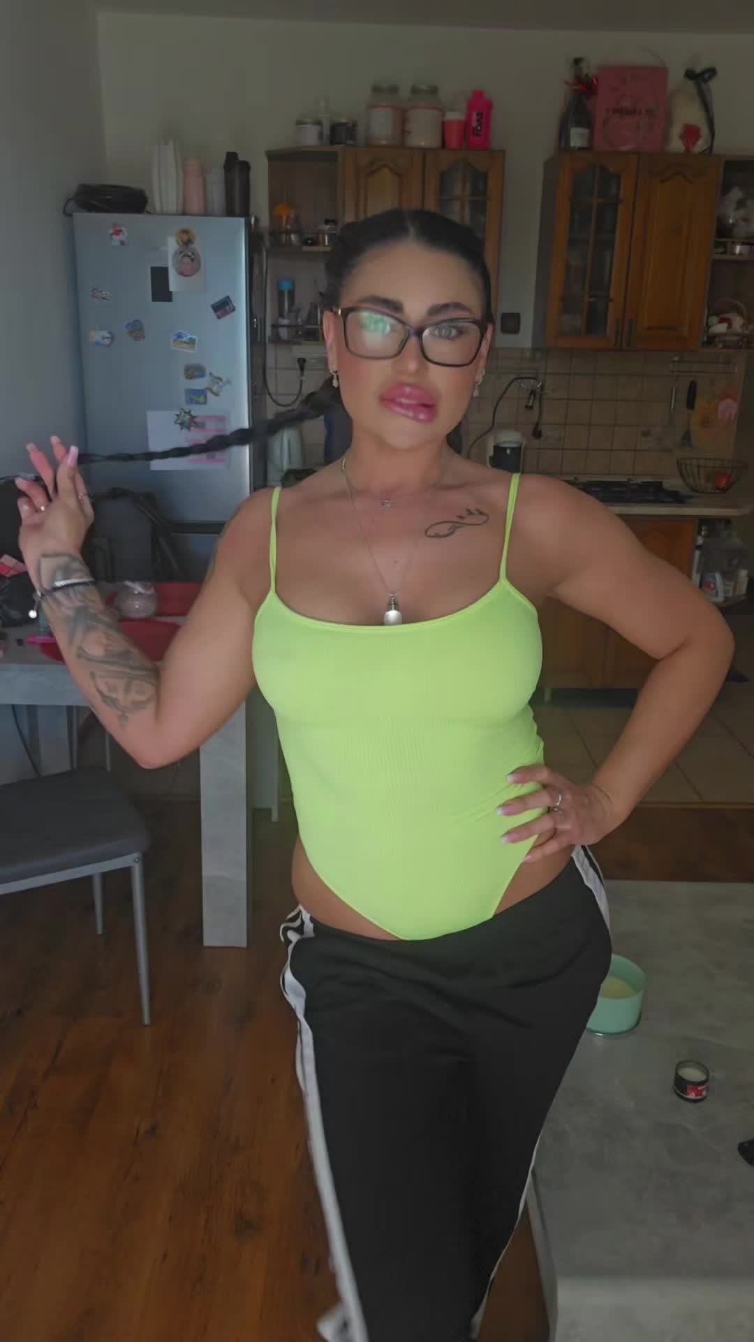 @simonna_24