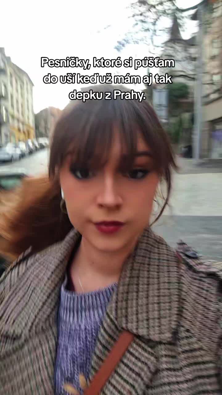 @Slavic Gilmore girl
