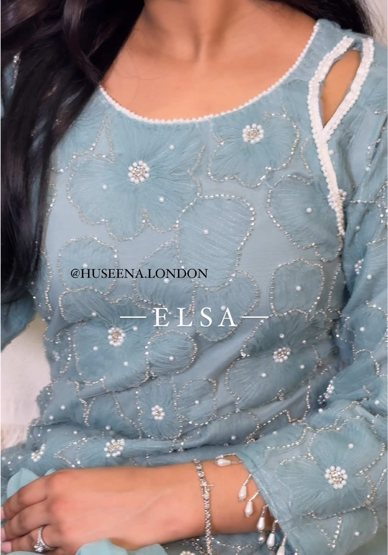 @HUSEENA•LONDON