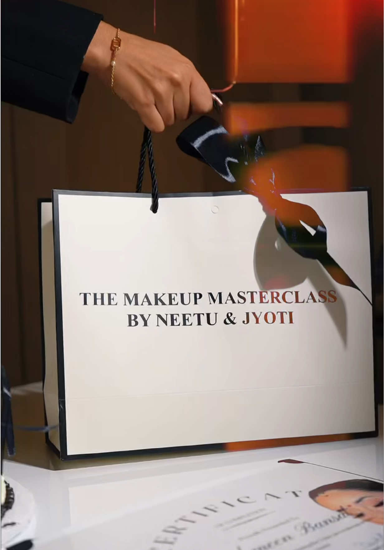 @Neetu Beauty