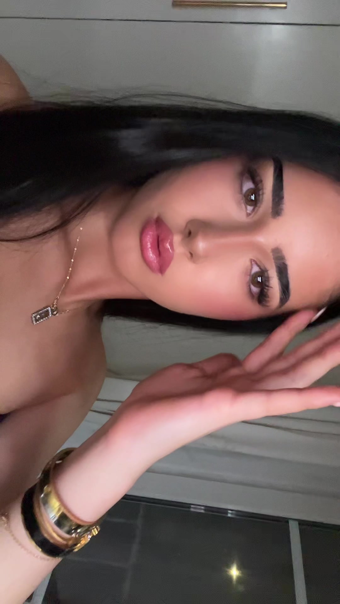 @𝓮𝓵𝓮𝓷𝓪