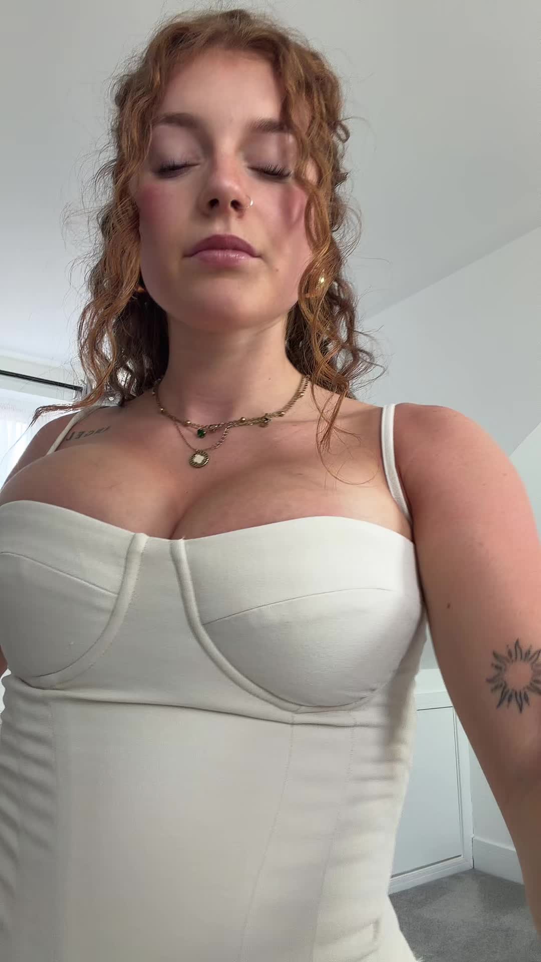 @emmastonexo