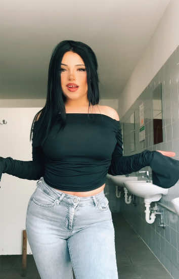 @_viktoriasalmova_18