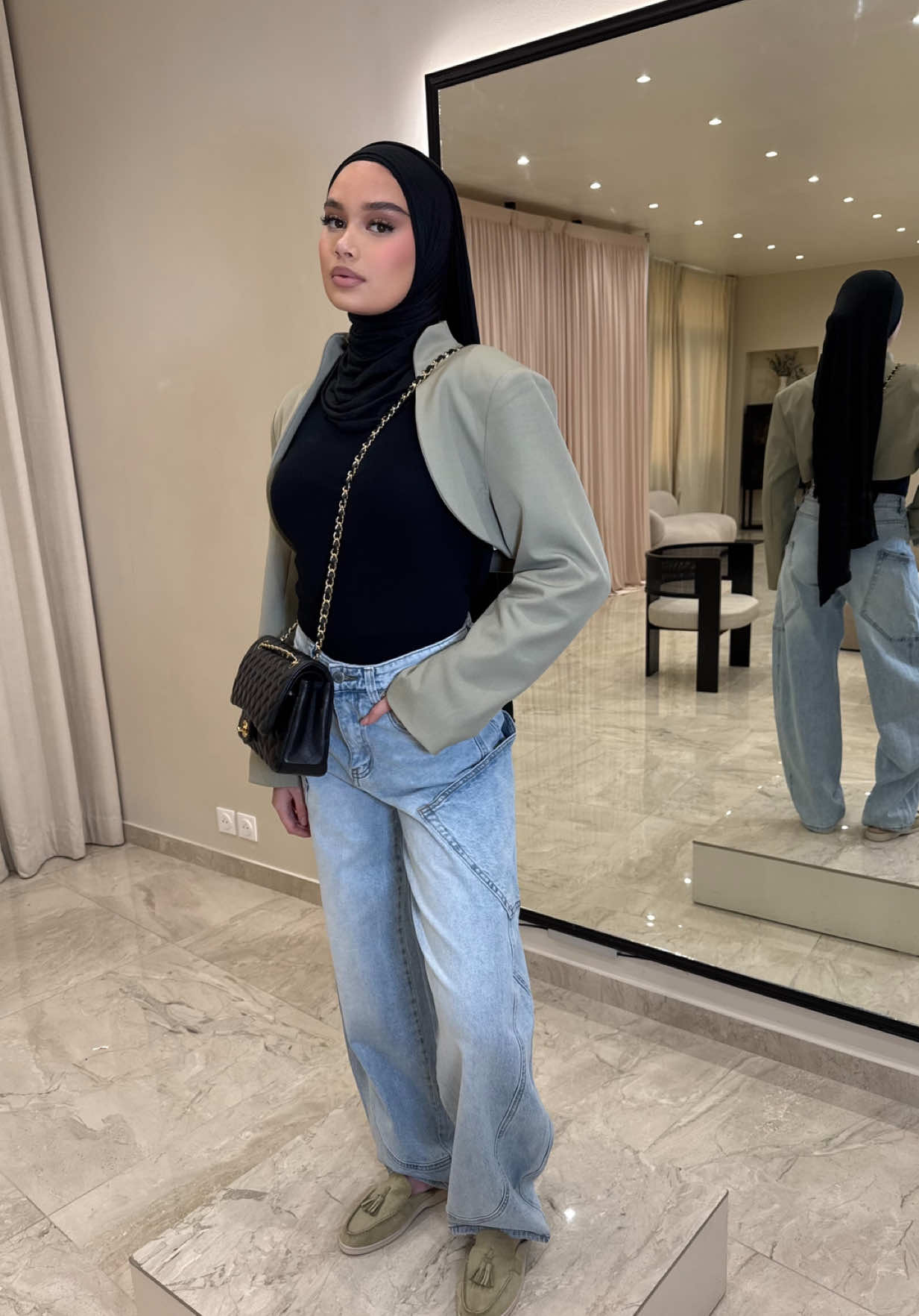 @Emyrah