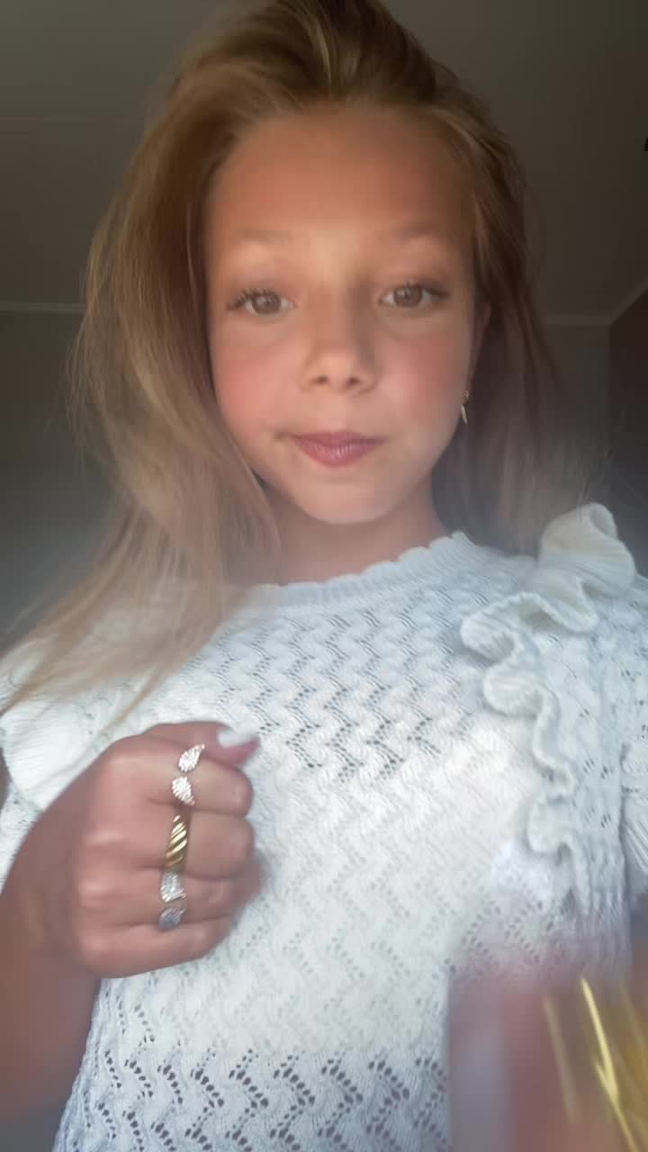 @CéliaLund