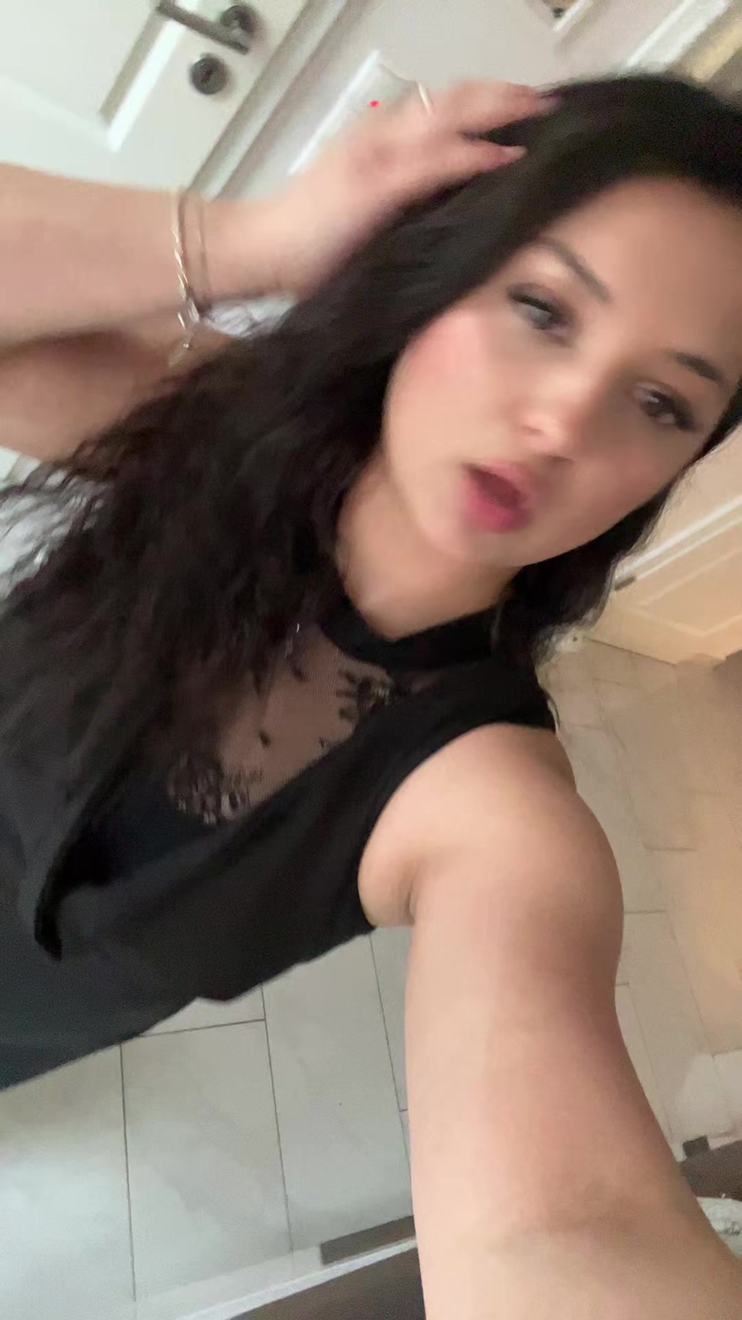 @lar1ssaaba