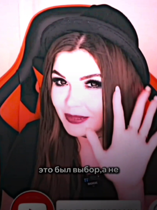 @𝚎𝚕𝚎𝚗𝚝𝚟𝚒 ೀ.