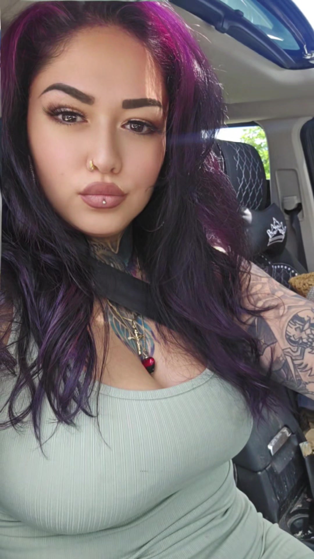 @MissIvy