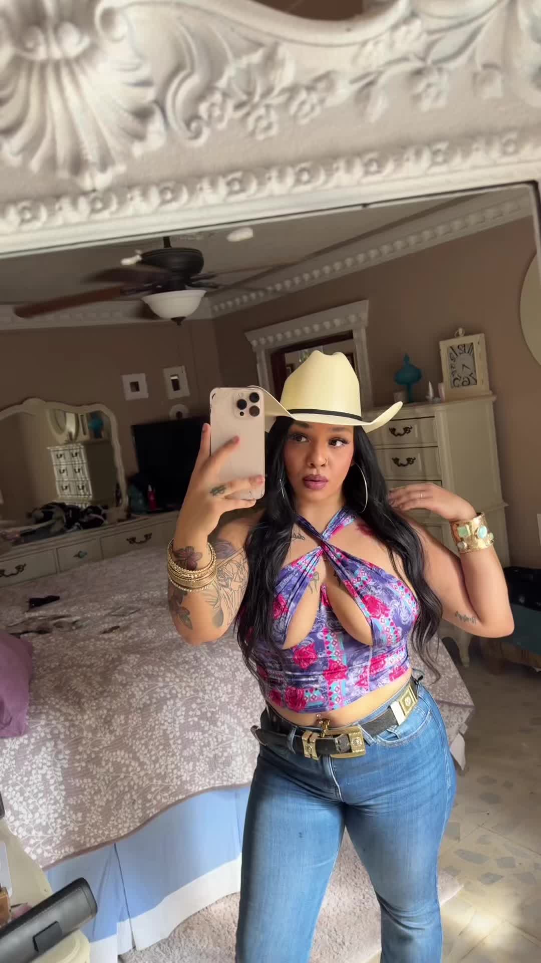 @IamMissMonaMonroe