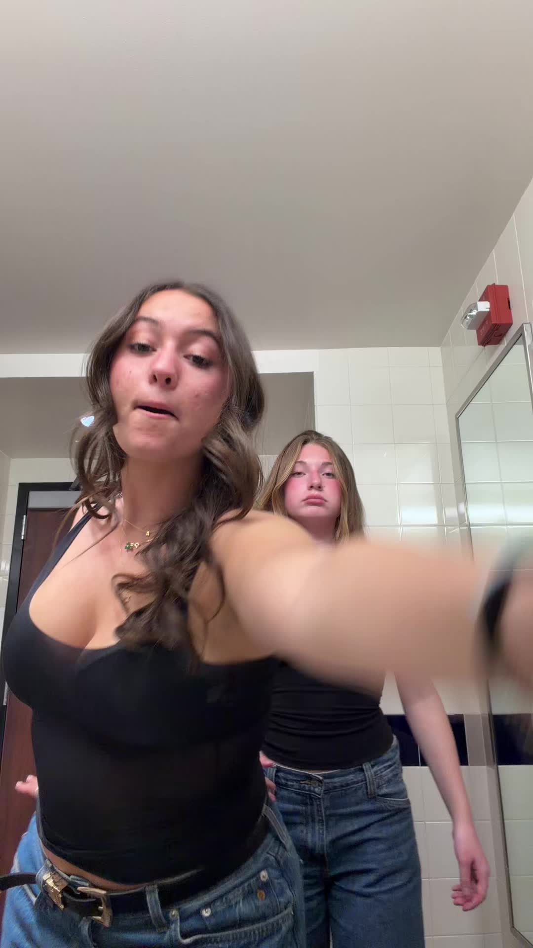 @Whotfisadssalsa