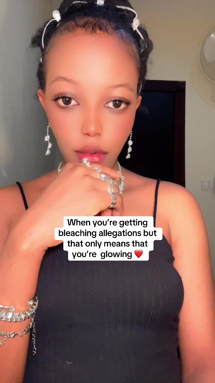 @Dee💕
