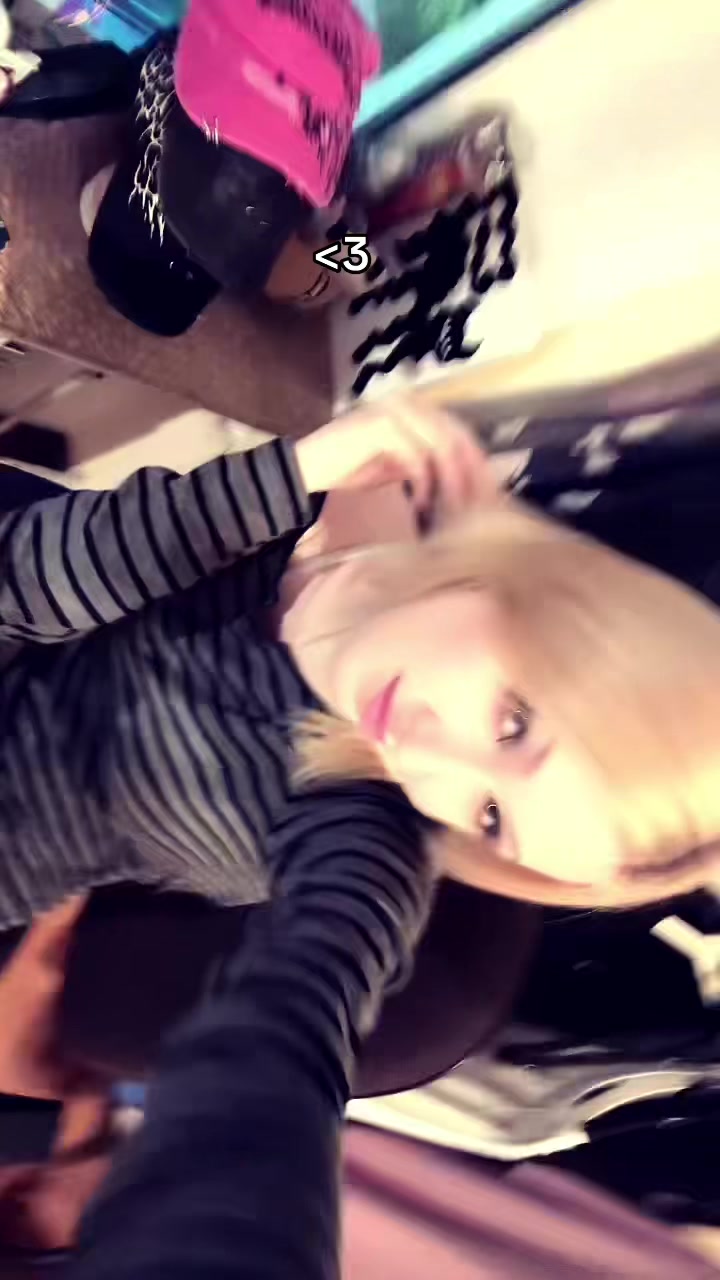 @катя,