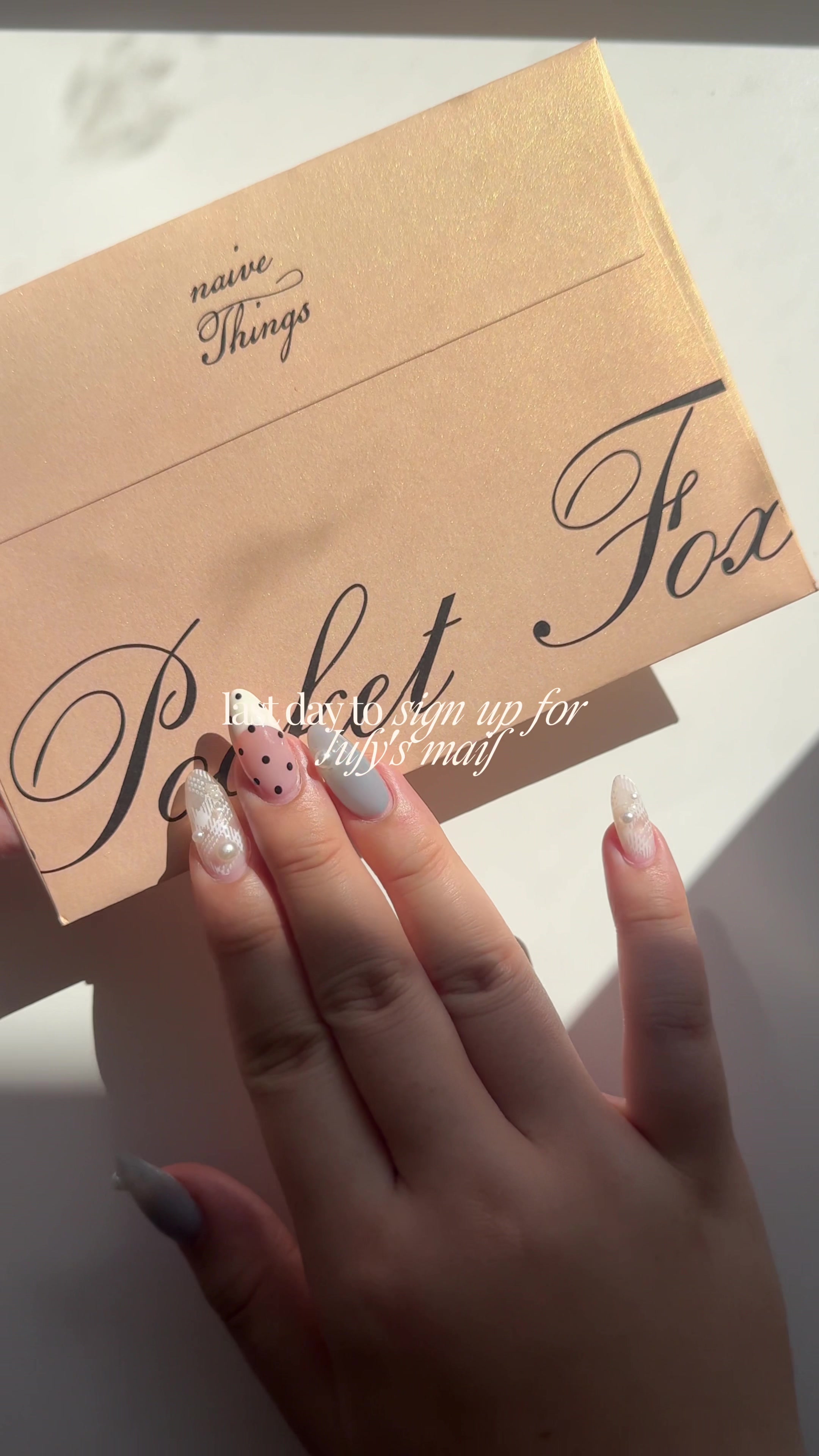 @Naive Things Mail Club ✉️