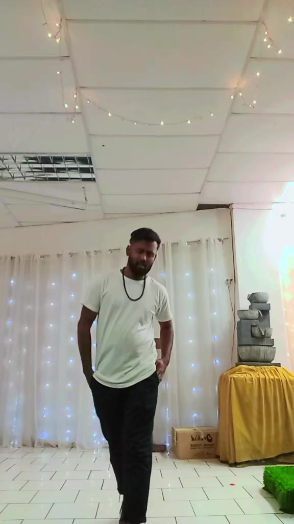 @Max Kumar