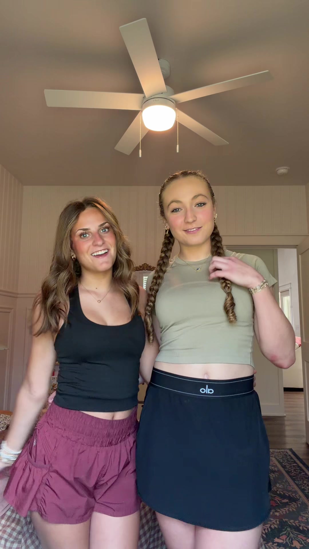 @Elly_spamm