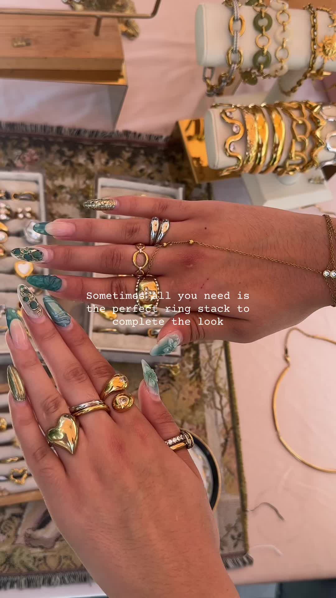 @GabulousLA