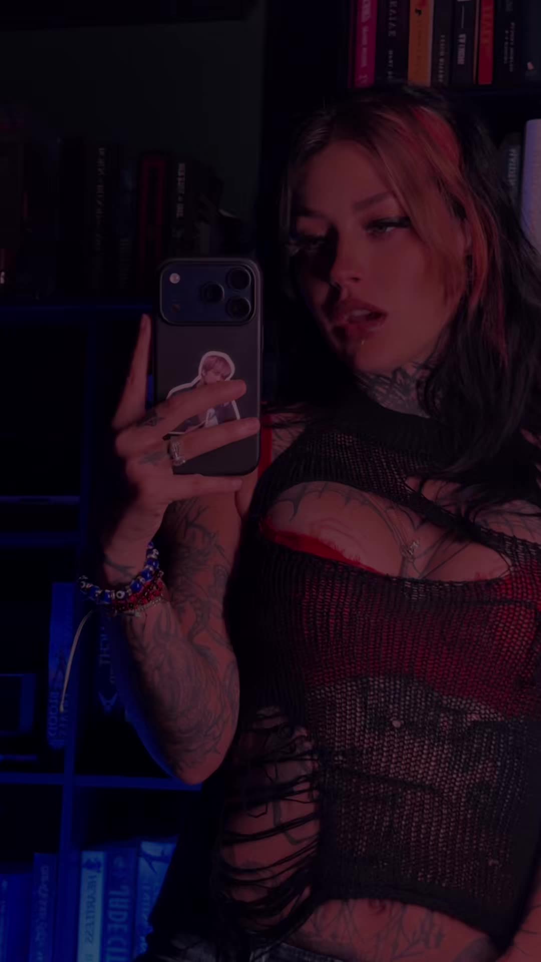 @hawkhatesyou