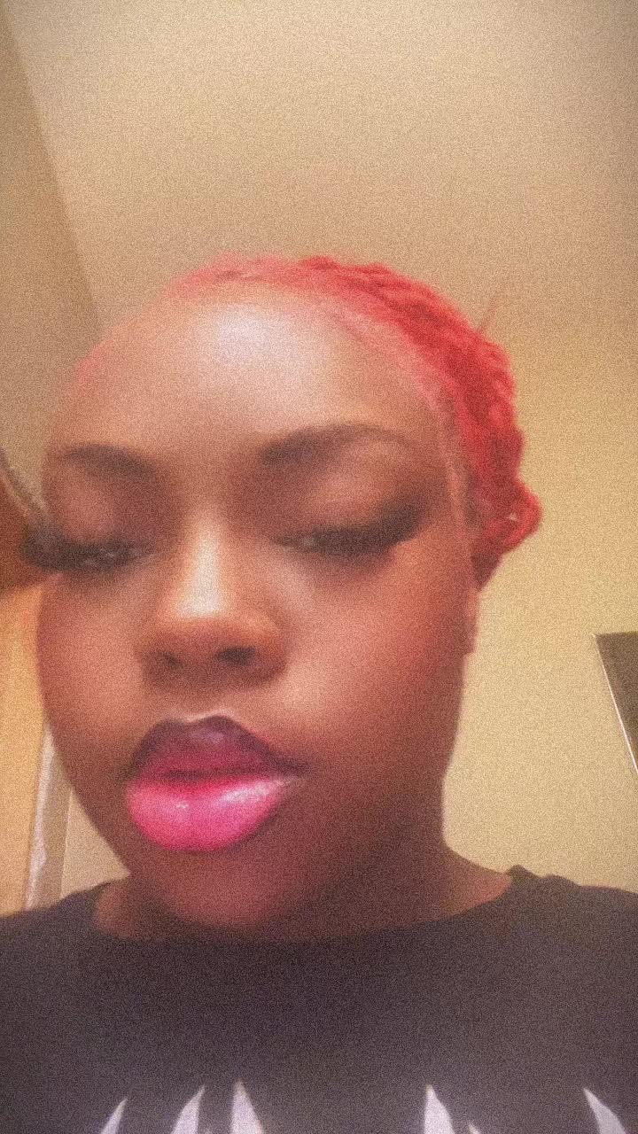 @{CallMe.Chyna}