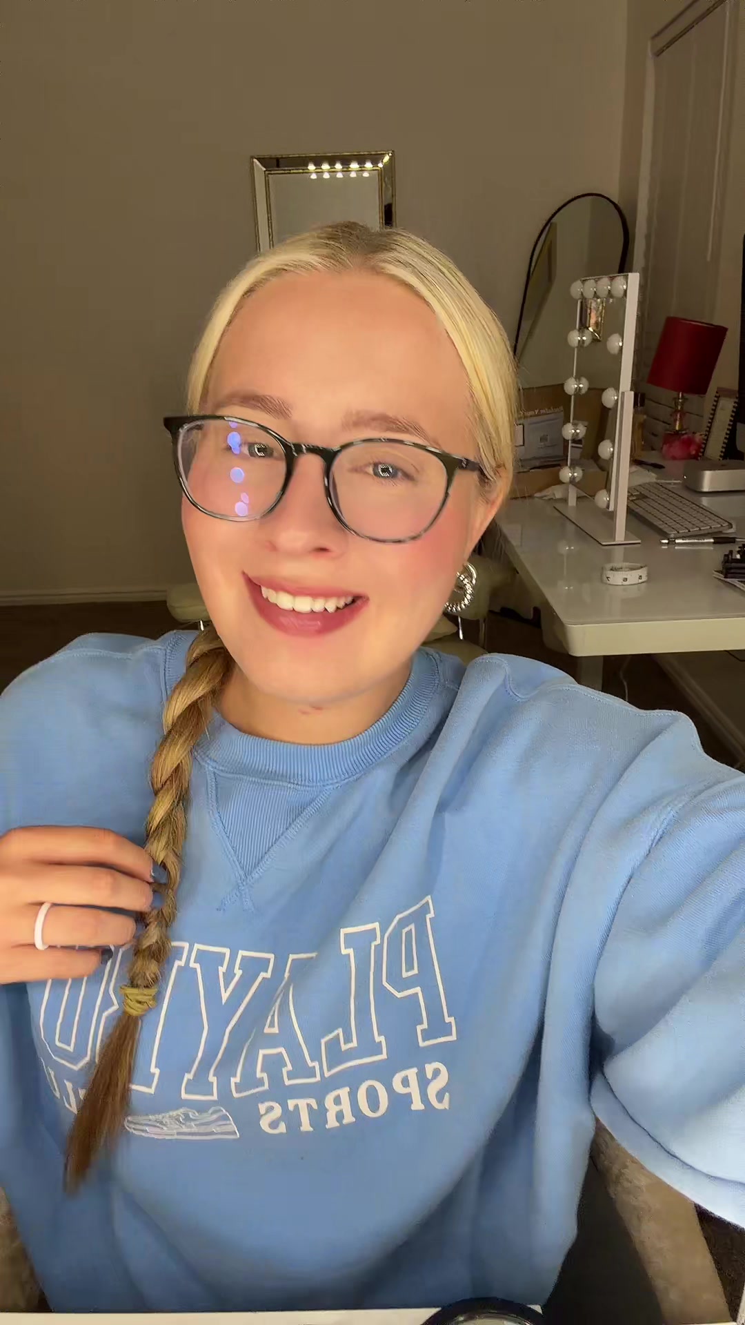 @itsthespacecowgirl