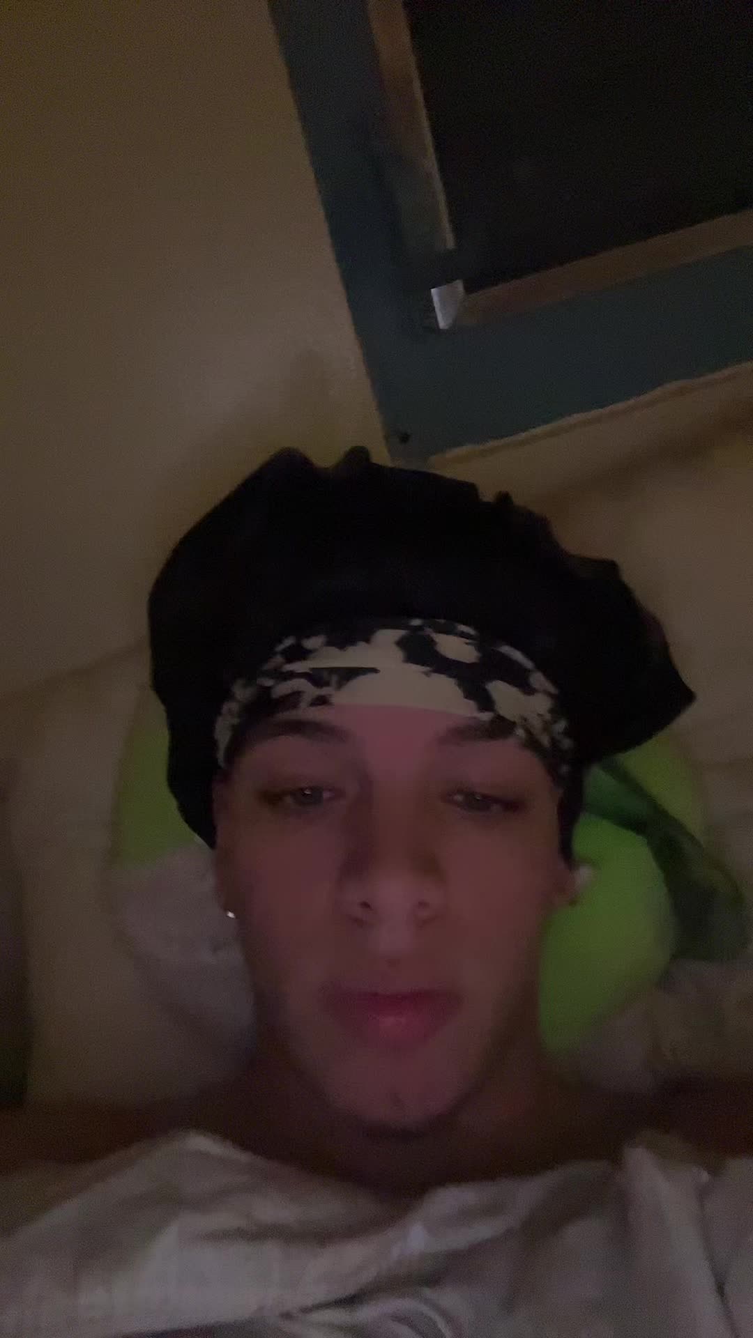 @ALXVNDR