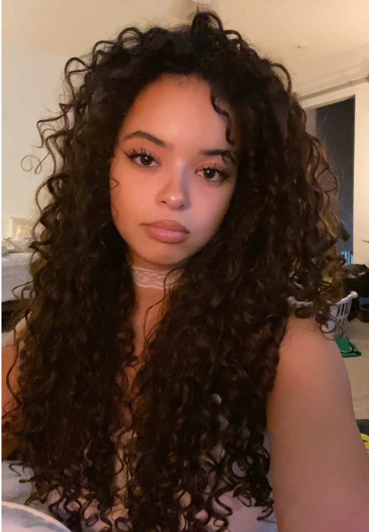 @zo 𑣲⋆