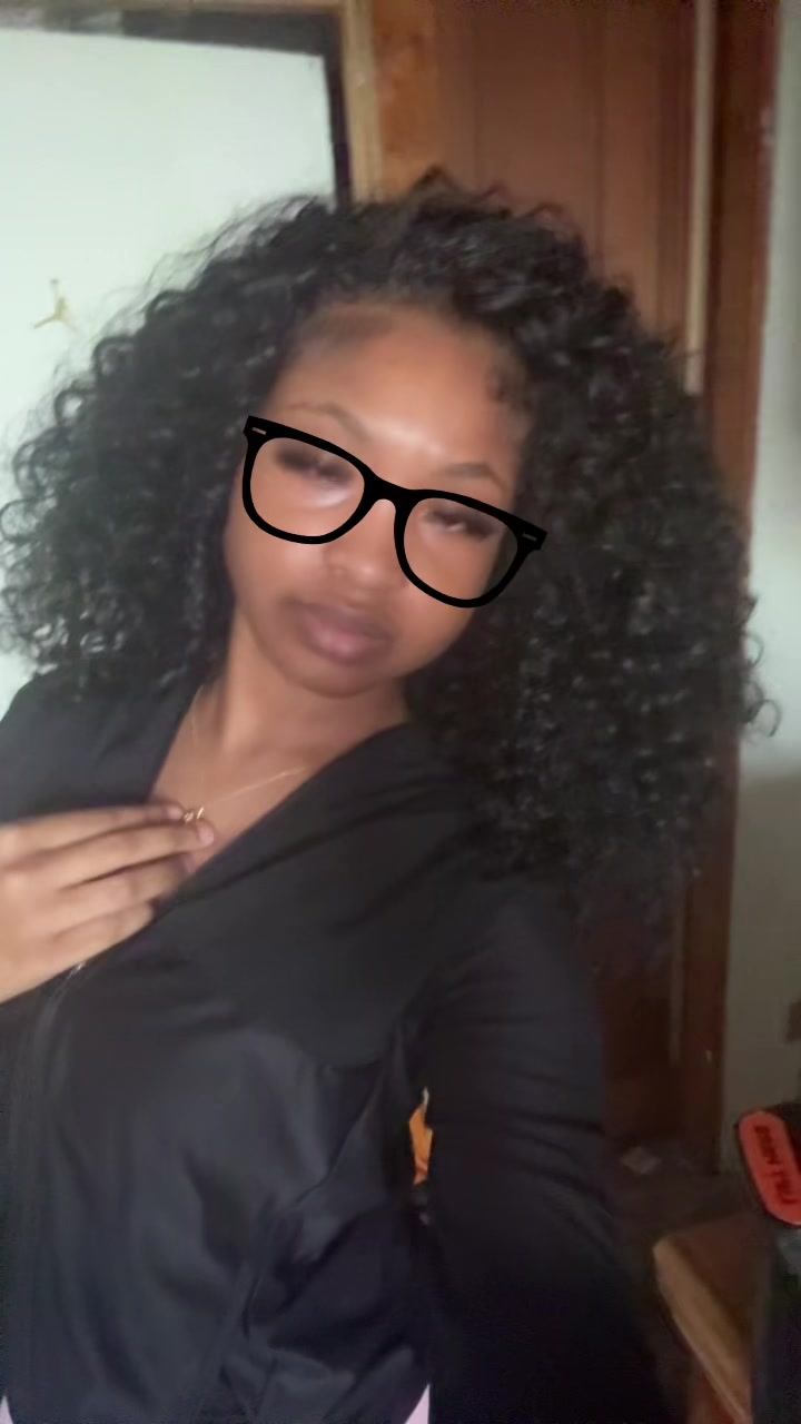 @️