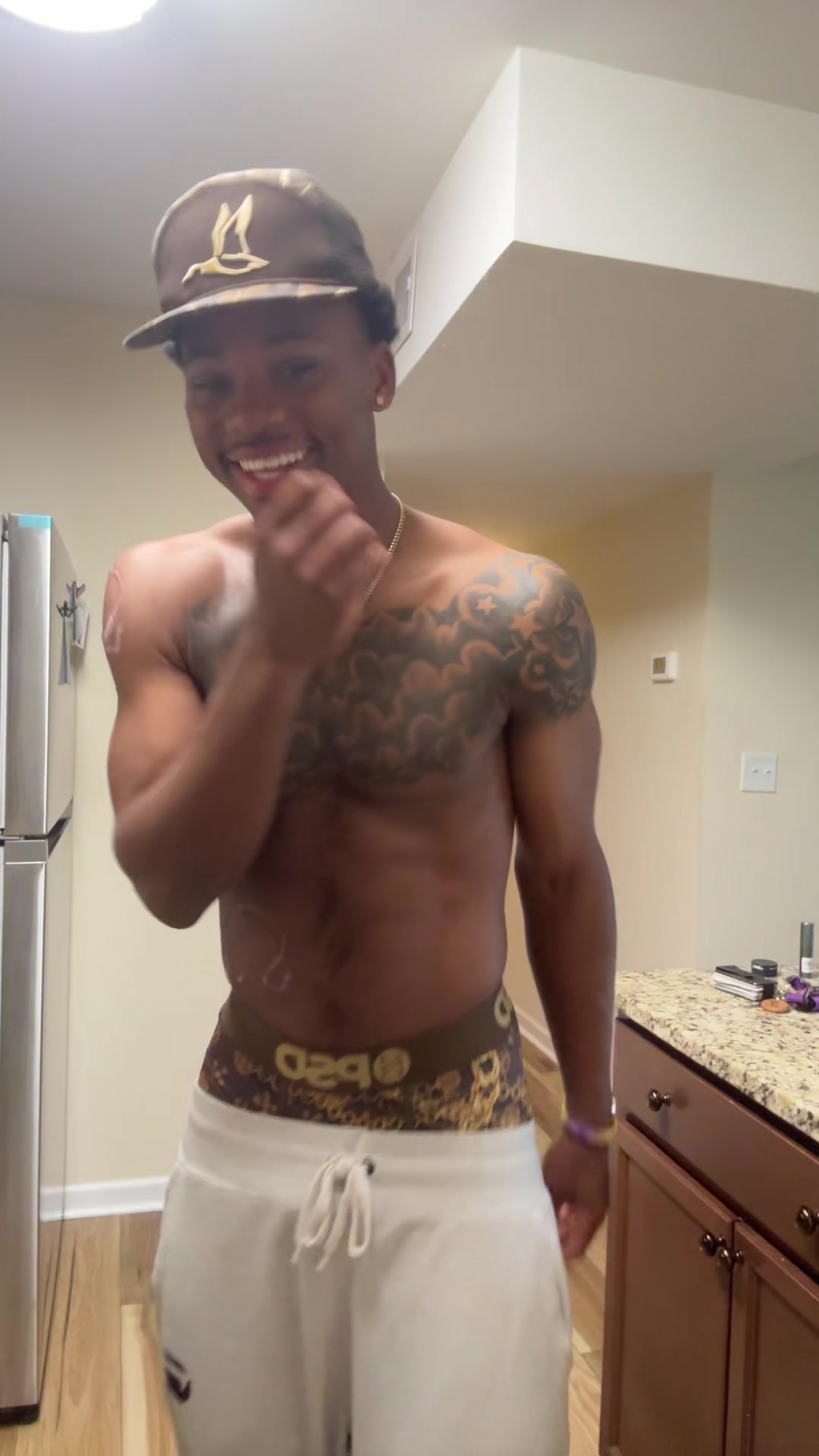 @dmoneydame
