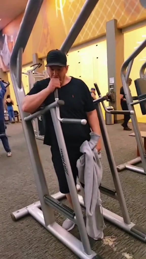 @Strechedurhole