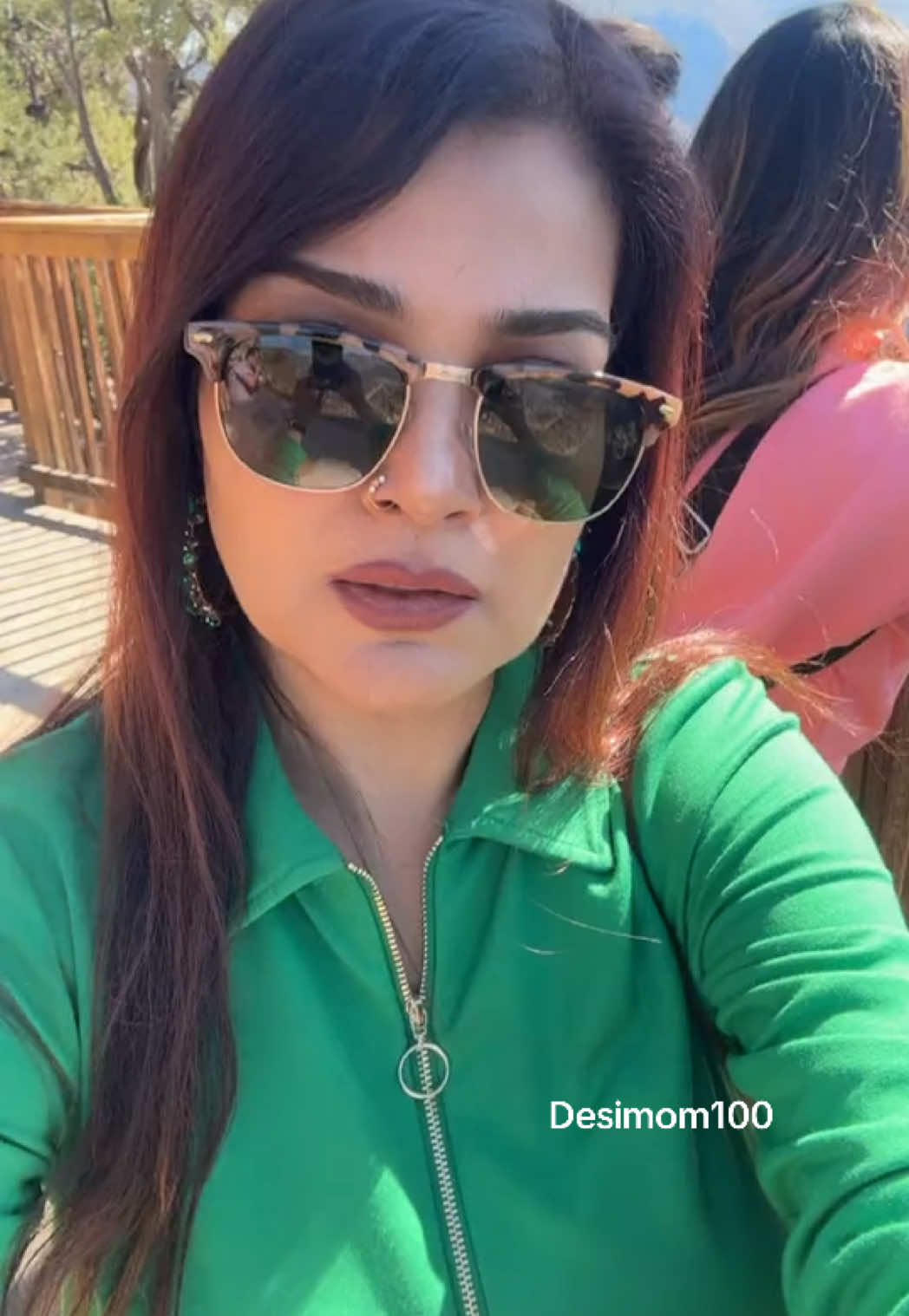 @Desimom-HosanAra❤️حُسن آرا