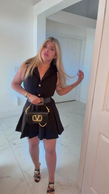 @Viviana