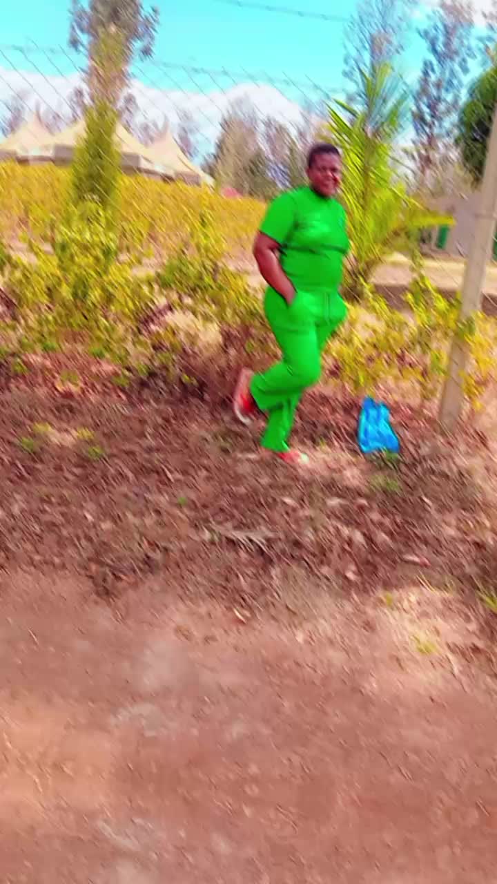 @zeldasandui@gmail.com