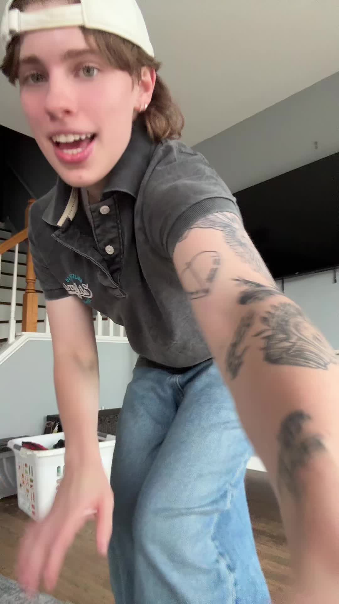 @sarahᖭི༏ᖫྀ