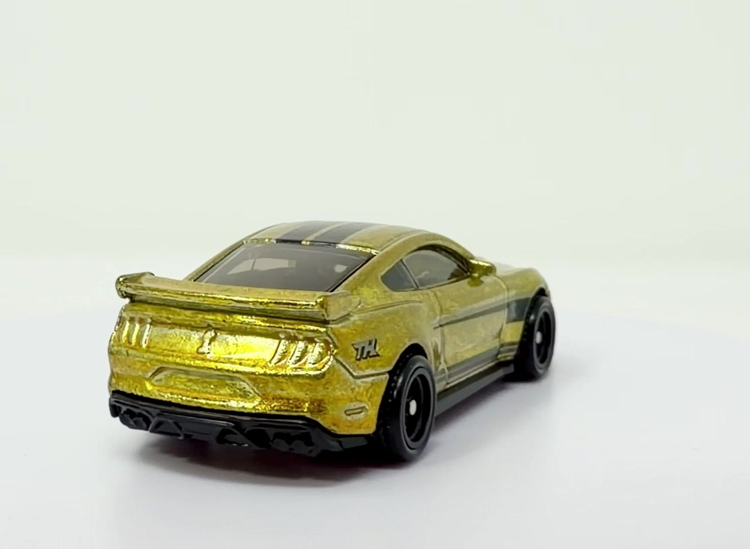 @diecasthype