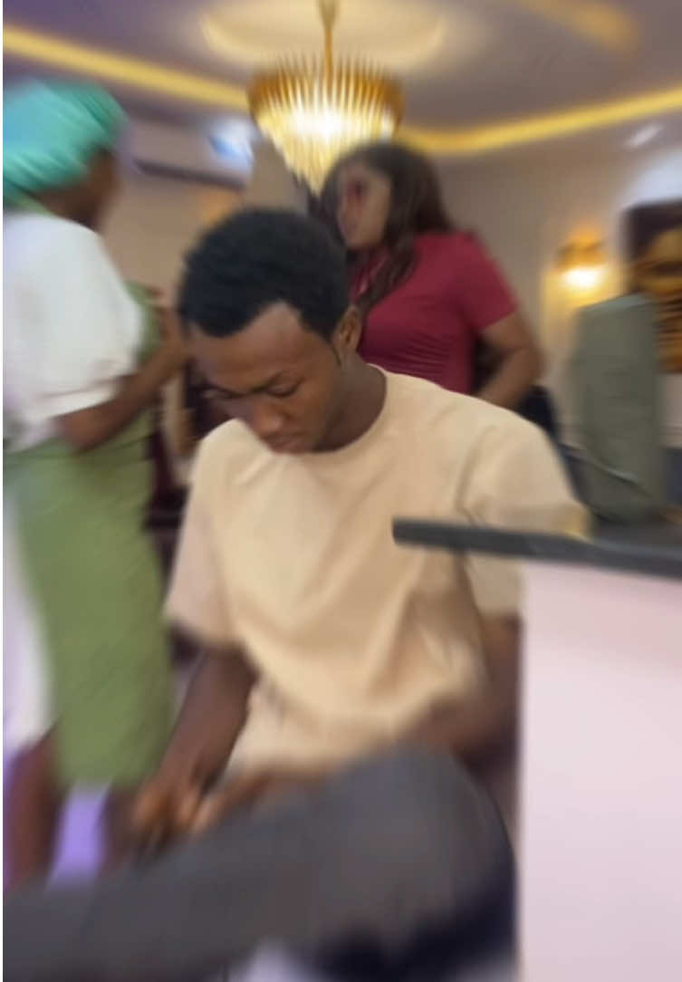 @ℤ𝕚𝕠𝕟 🕊