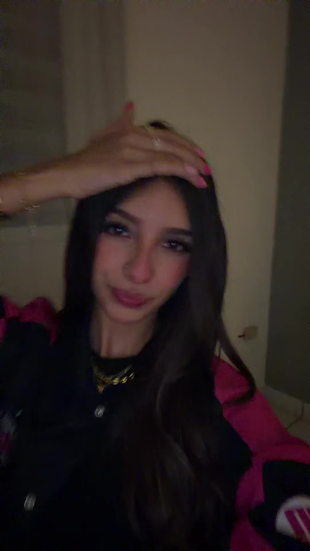 @ariana