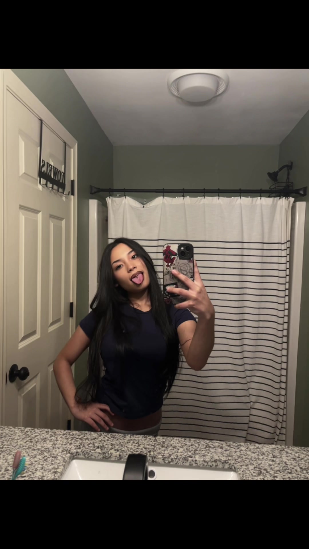 @nina