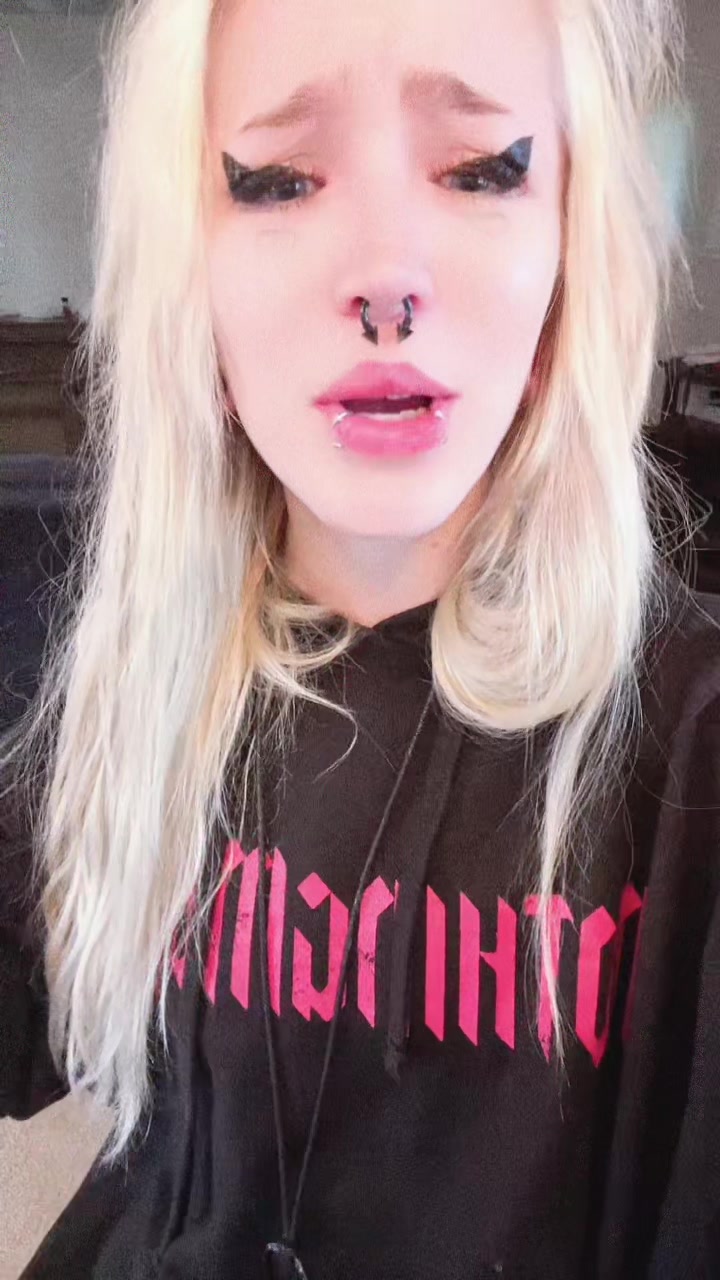 @Gothic Hippie