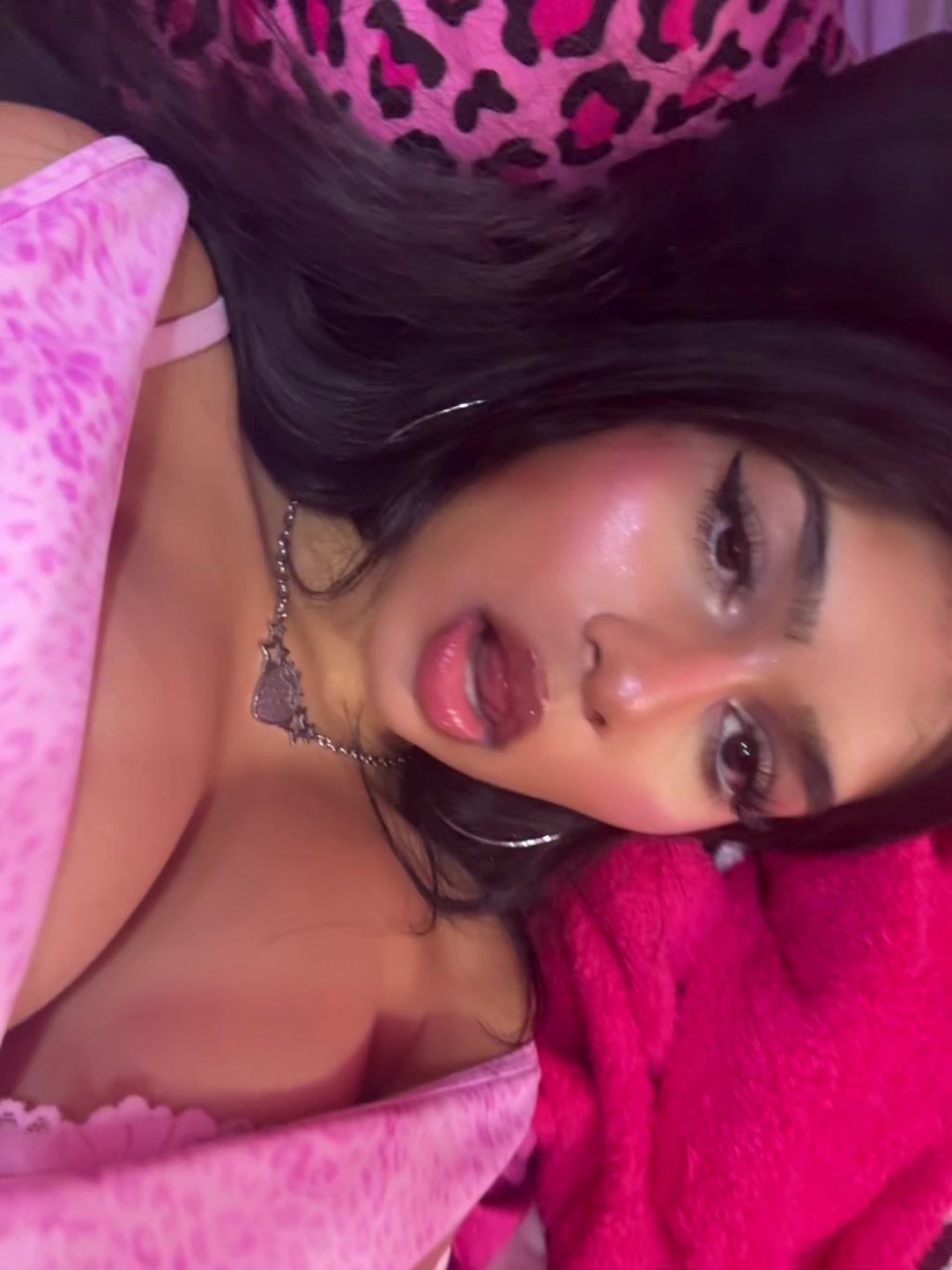 @nessa 🧁