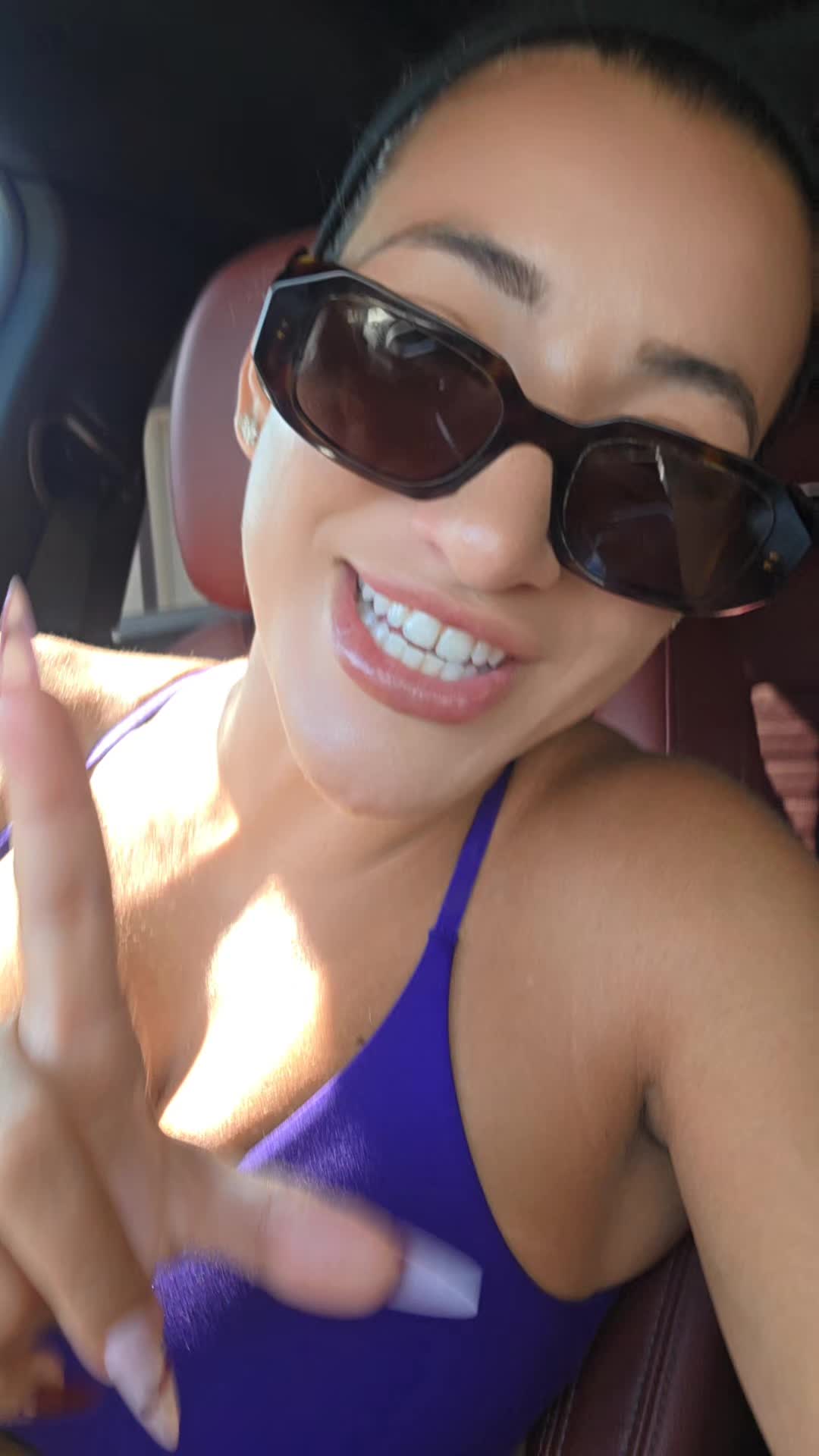 @Daphne_63!