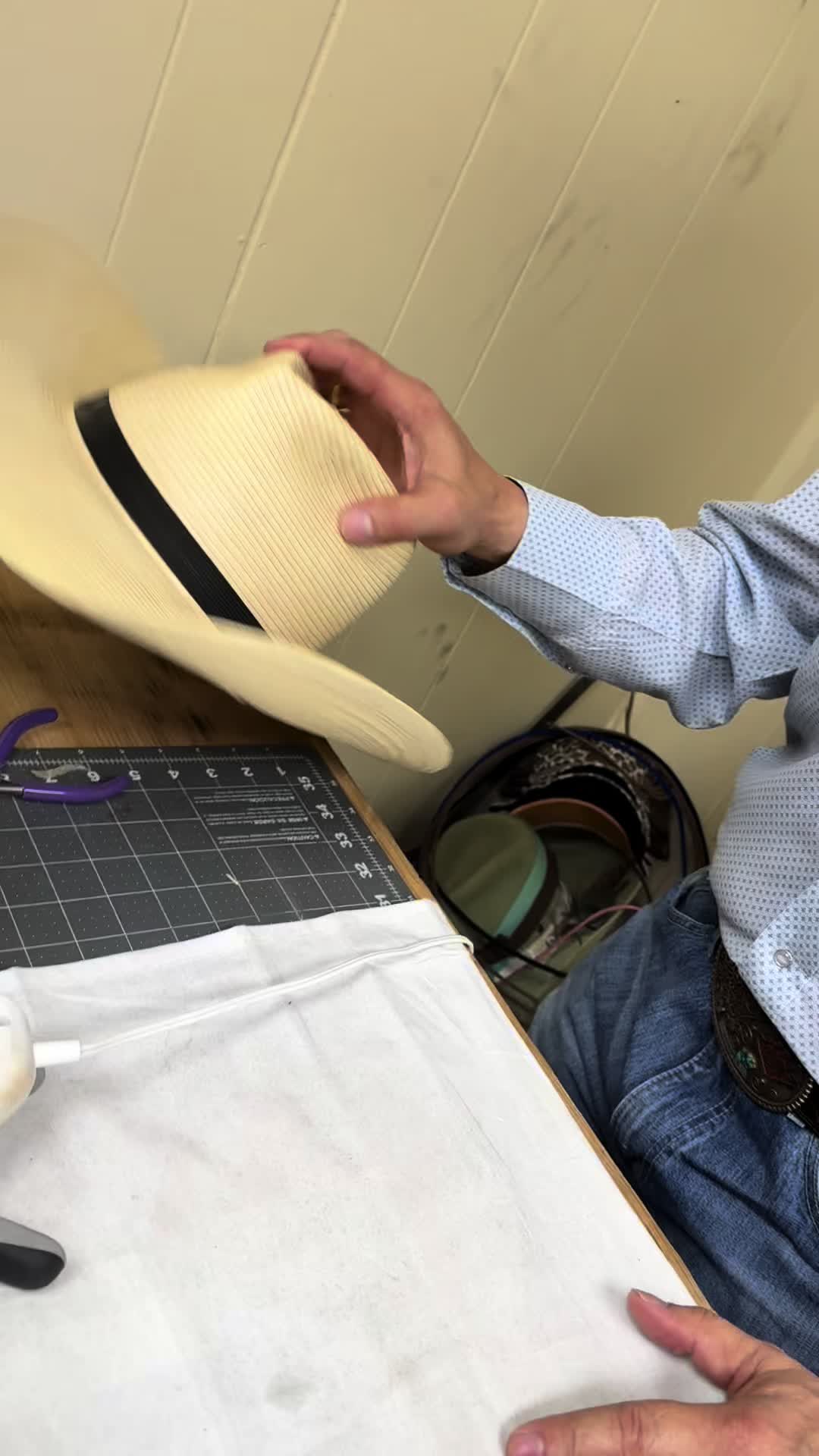 @4L Western Wear