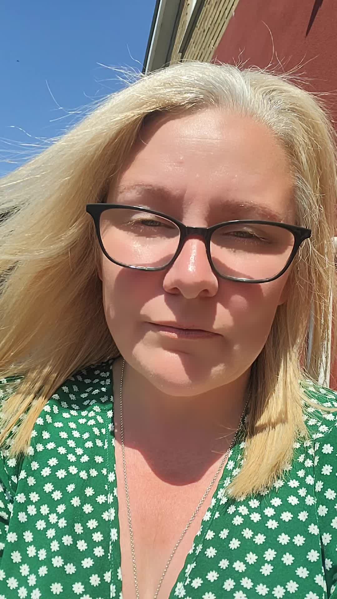 @EmmaWilcox🇬🇧🏴󠁧󠁢󠁷󠁬󠁳󠁿