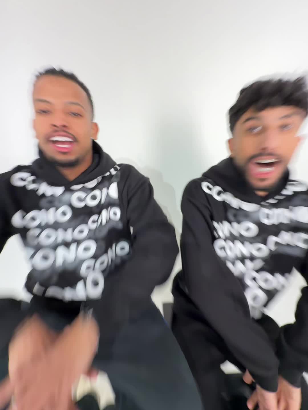 @CN