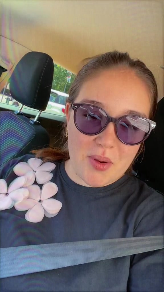 @𝔅🦋