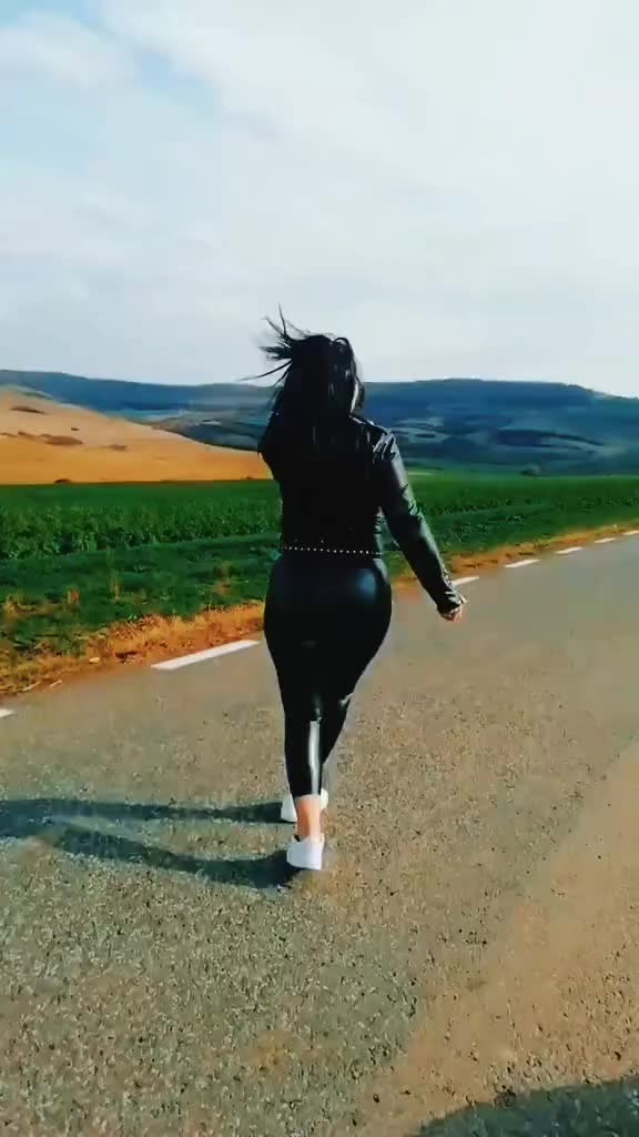 @Ana Ana