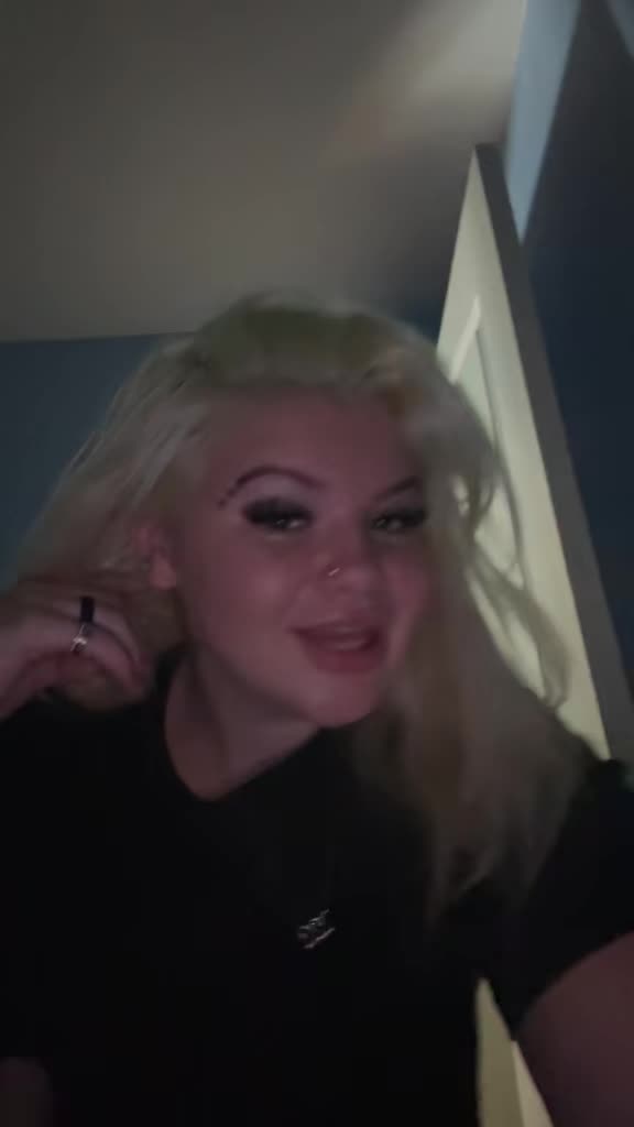 @Angel❤️&zwj;🔥