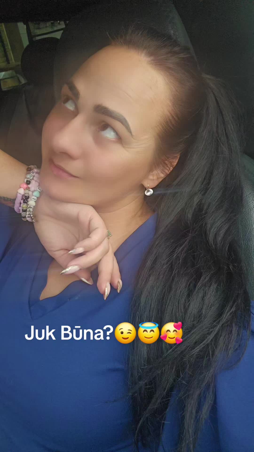 @Bosė😅