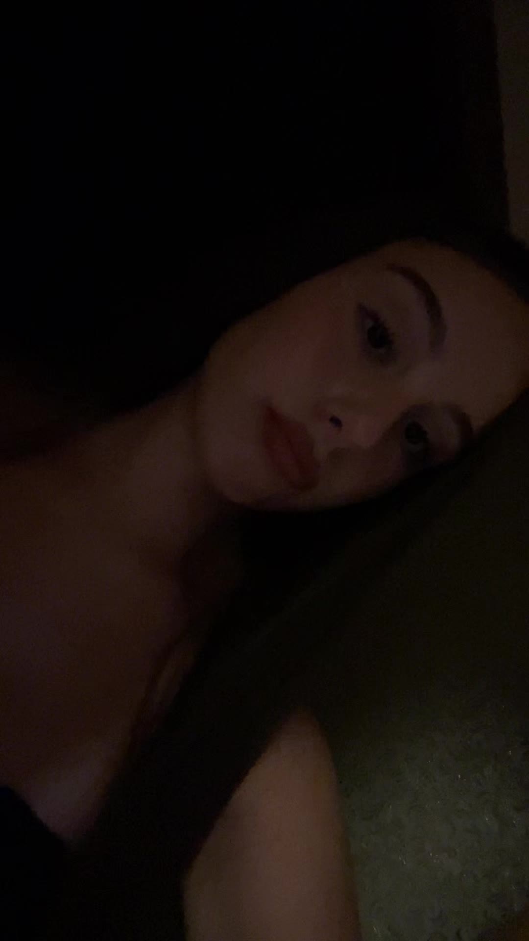 @23