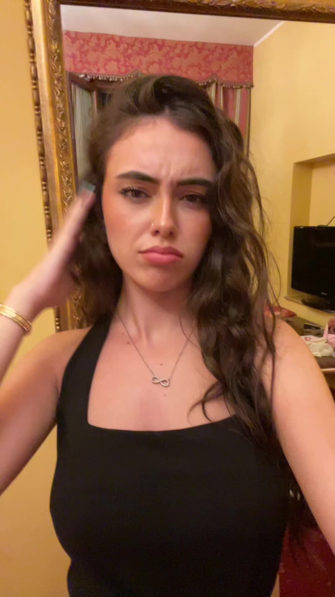 @𝘠𝘰𝘭𝘢𝘯𝘥𝘢 𝘛𝘰𝘳𝘯𝘦𝘭